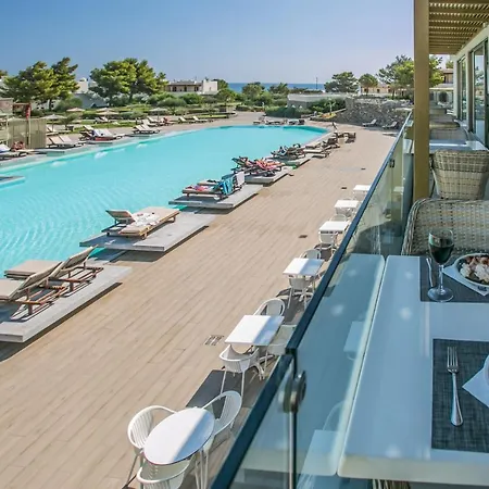 Resort Almyra & Village 4*