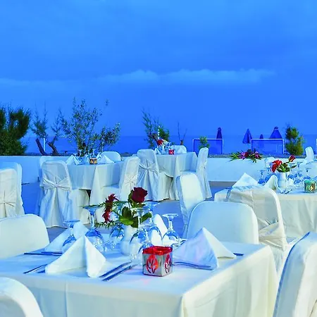 Almyra & Village 4*