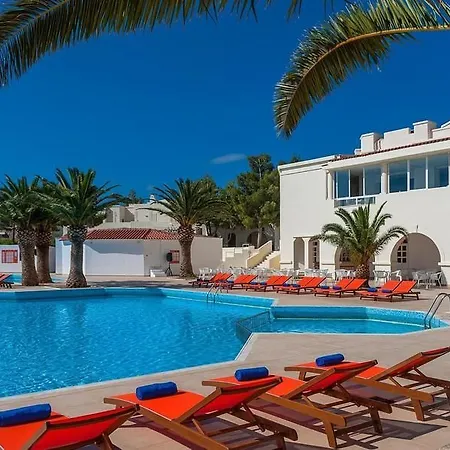 Resort Almyra & Village