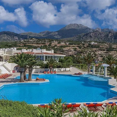 Almyra & Village 4*