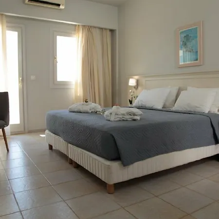 Almyra & Village 4*